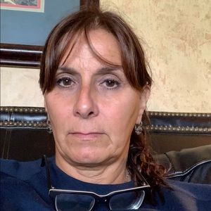 Meet your Posher, Ellen